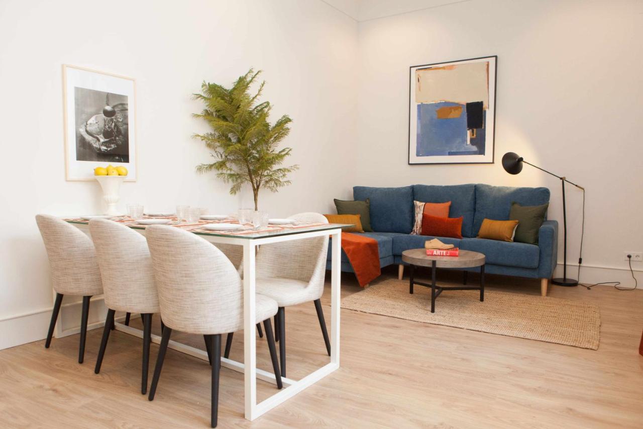 Isg Apartments Cedaceros Sevilla Exterior foto