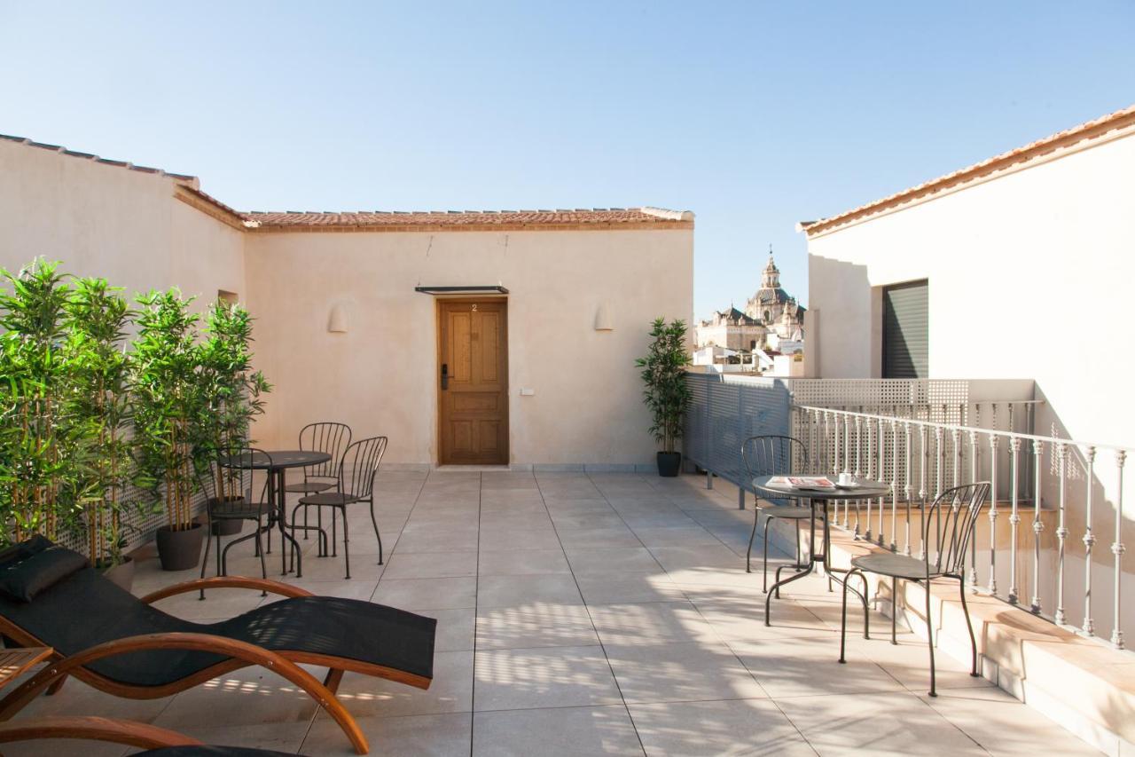 Isg Apartments Cedaceros Sevilla Exterior foto